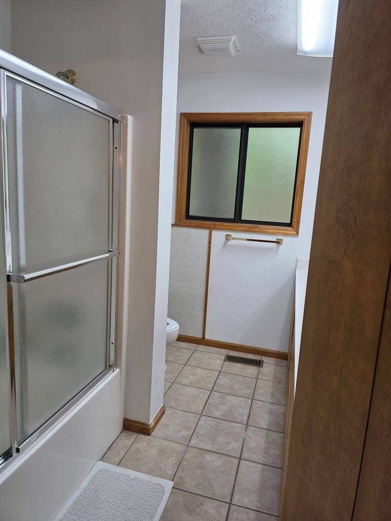 96 Chalet Circle, Pine Mountain, GA 31822
