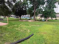 411 N 8th St, Akron, IA 51001