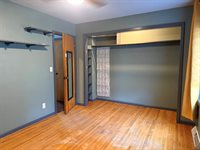 411 N 8th St, Akron, IA 51001