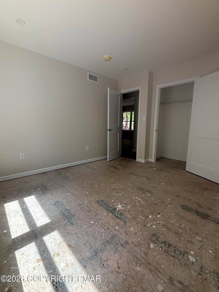 153 Morris Road, East Stroudsburg, PA 18302