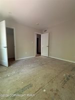 153 Morris Road, East Stroudsburg, PA 18302