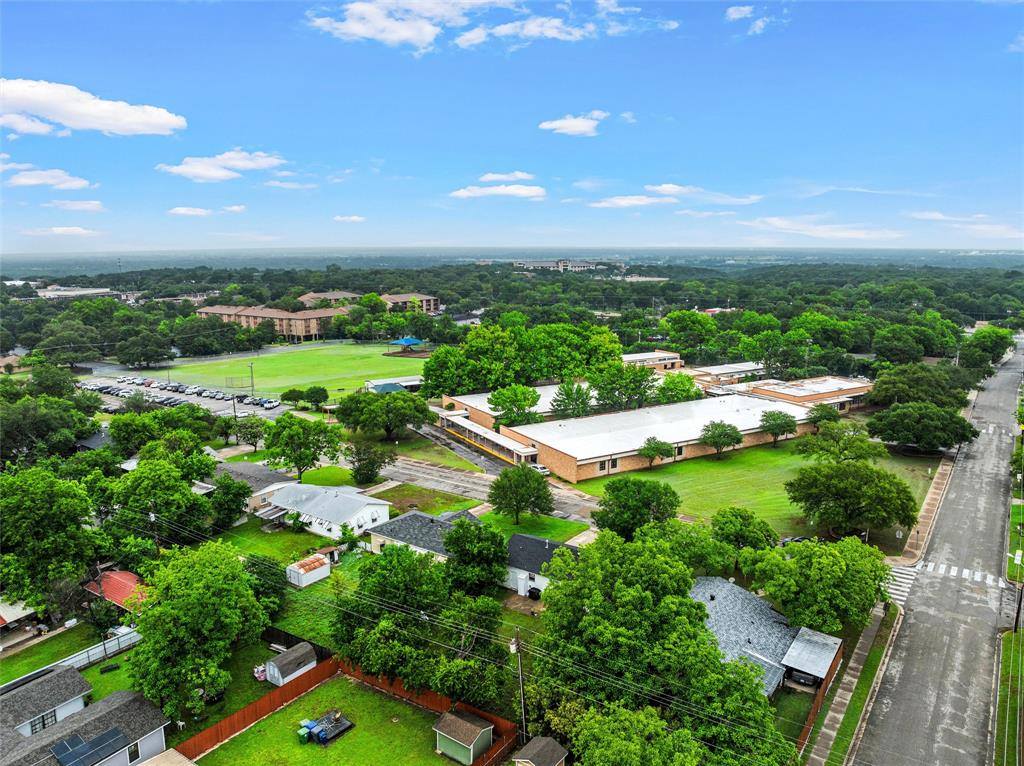 3904 North 21st A Street, Waco, TX 76708