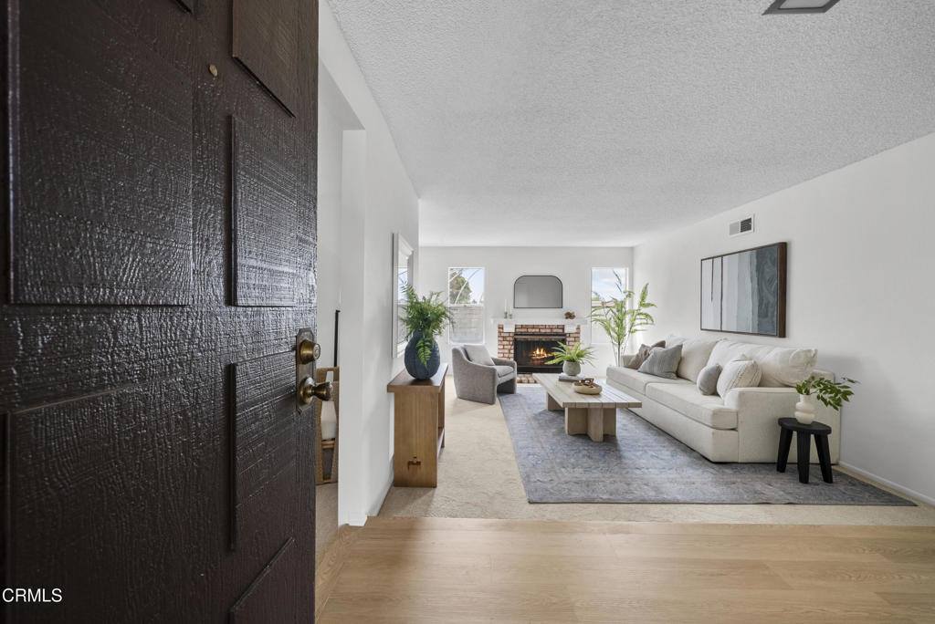 1431 Kelp Street, Oxnard, CA 93035