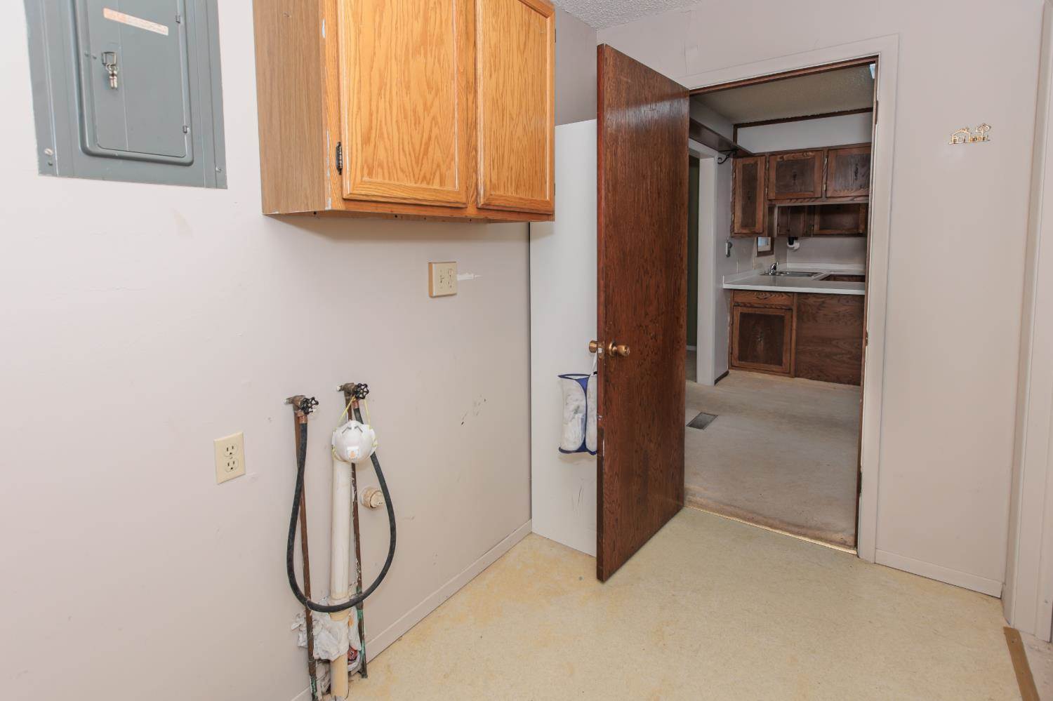 109 South Maxwell, Ulysses, KS 67880