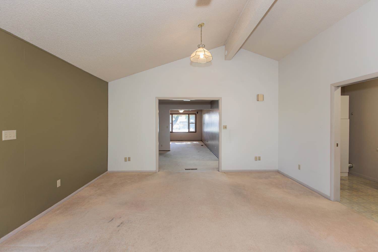 109 South Maxwell, Ulysses, KS 67880