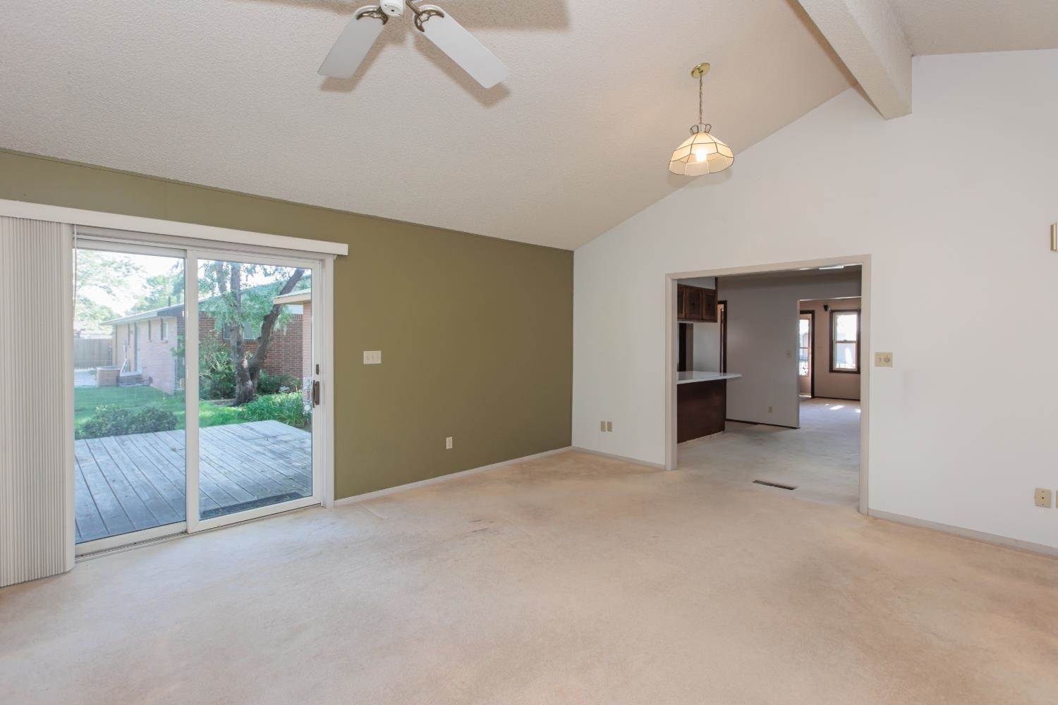 109 South Maxwell, Ulysses, KS 67880