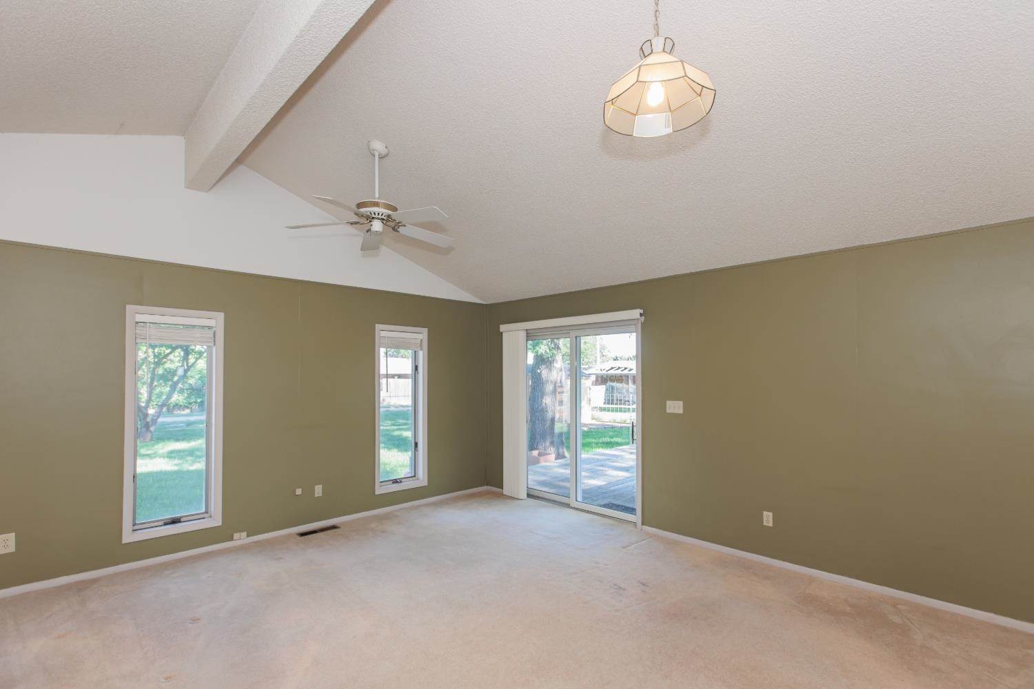 109 South Maxwell, Ulysses, KS 67880