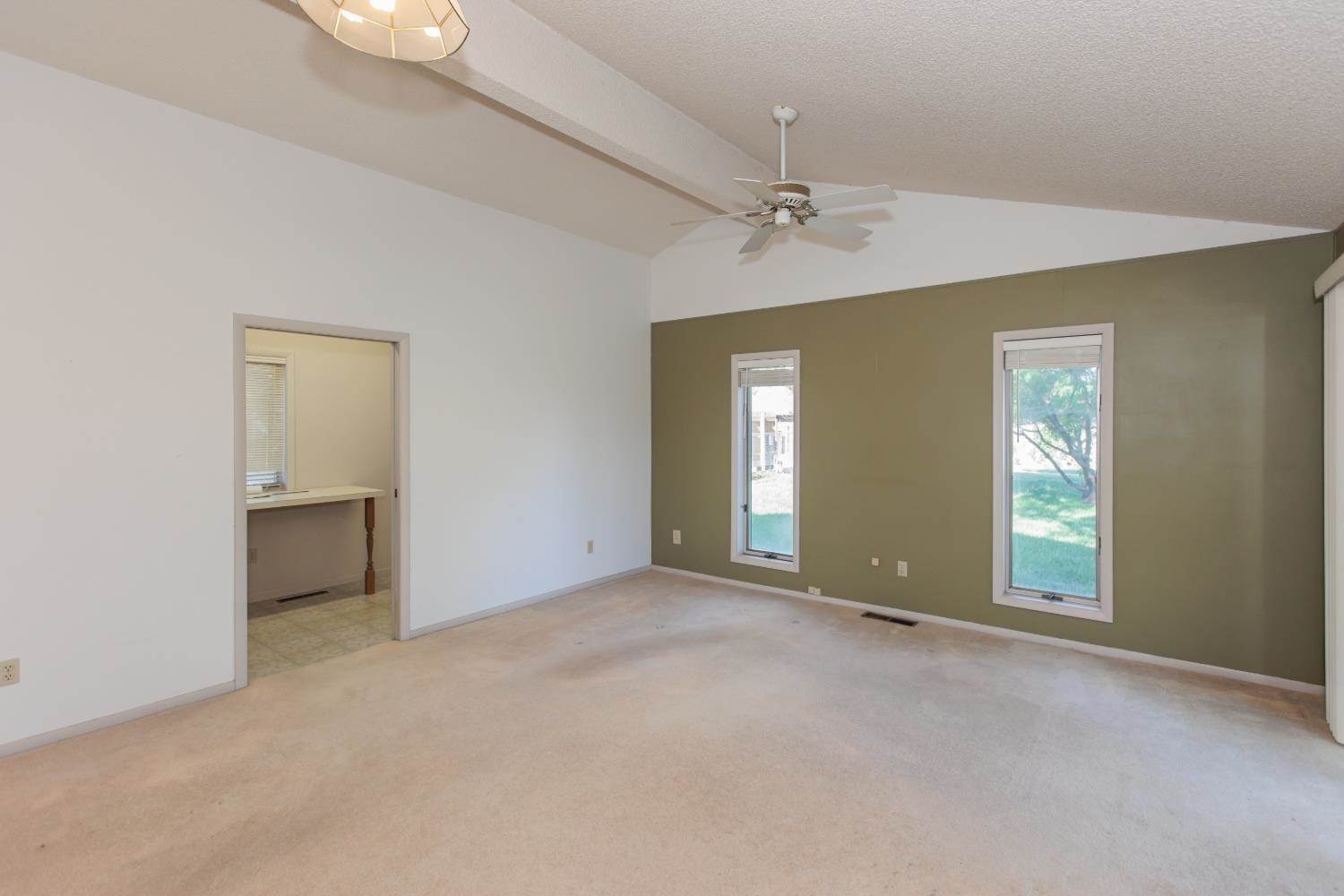 109 South Maxwell, Ulysses, KS 67880