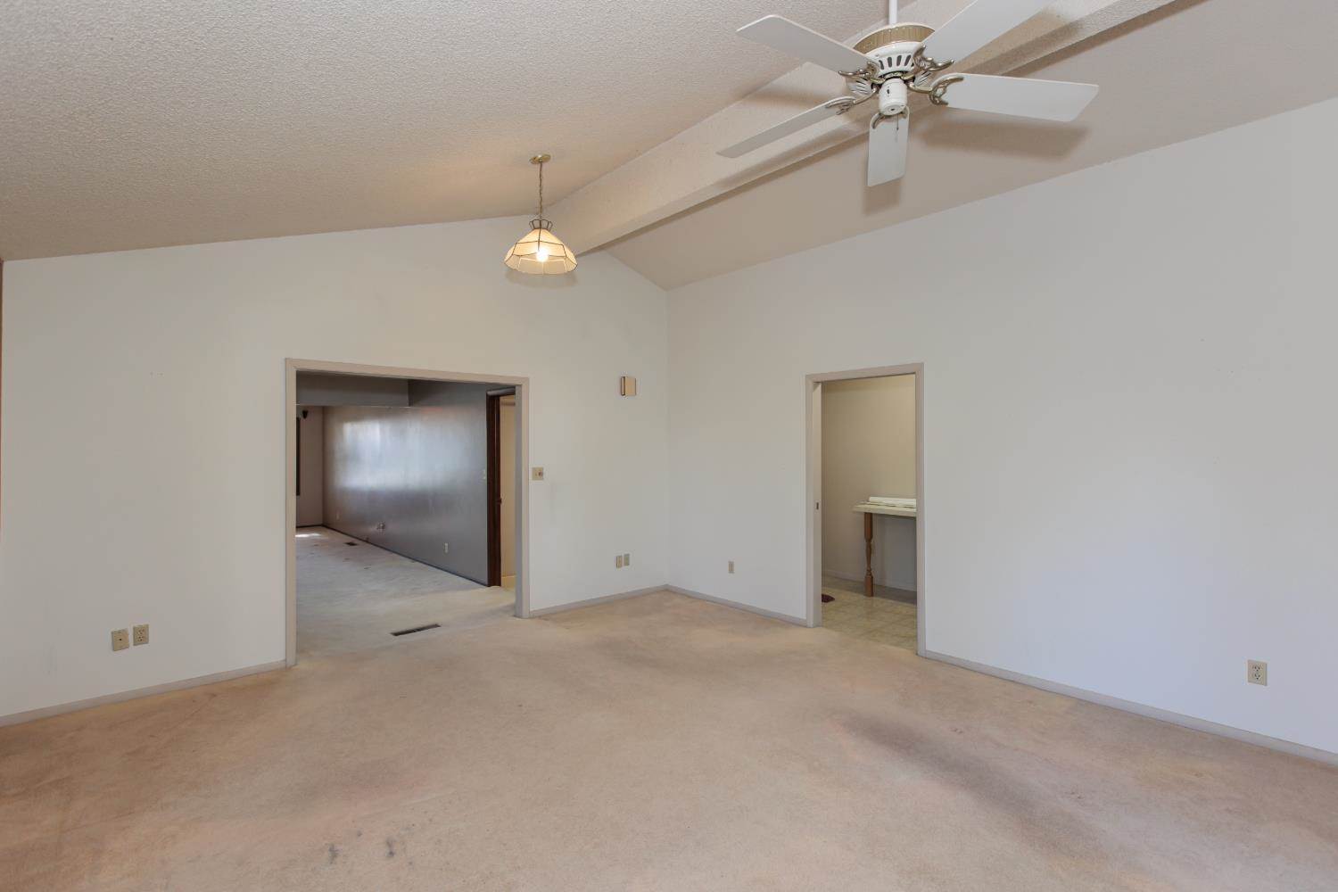 109 South Maxwell, Ulysses, KS 67880