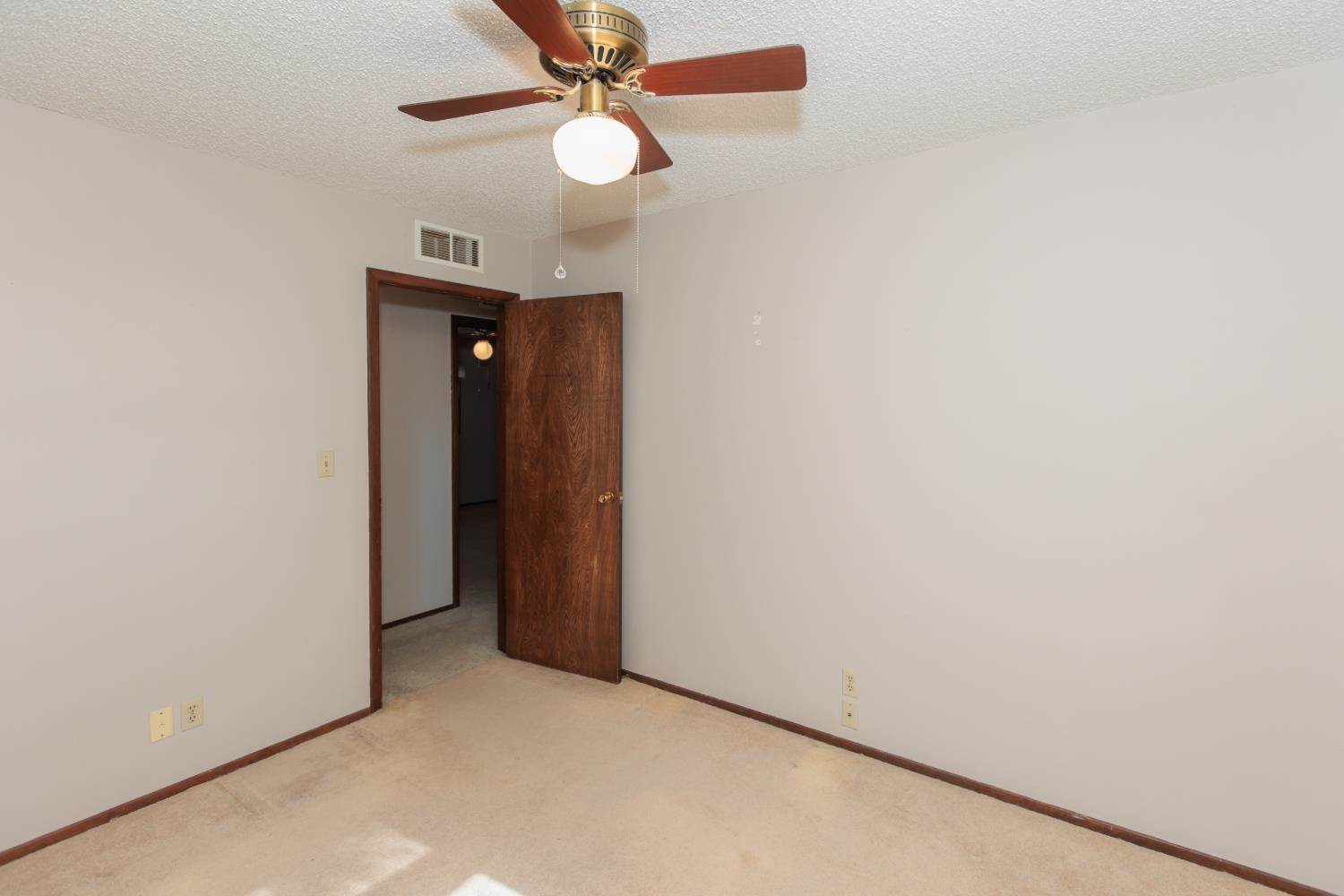 109 South Maxwell, Ulysses, KS 67880