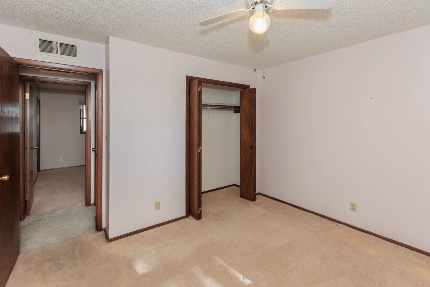 109 South Maxwell, Ulysses, KS 67880