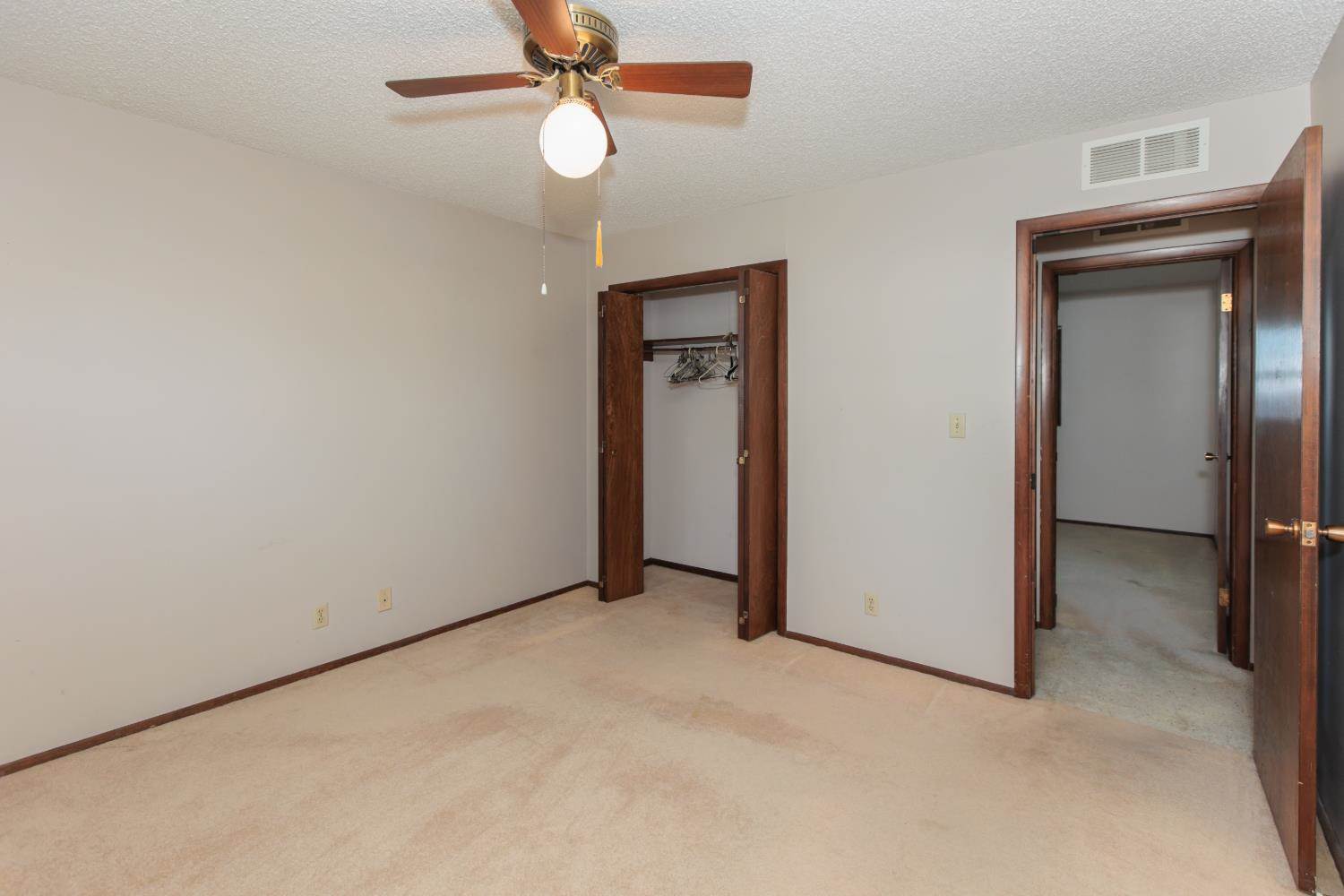 109 South Maxwell, Ulysses, KS 67880
