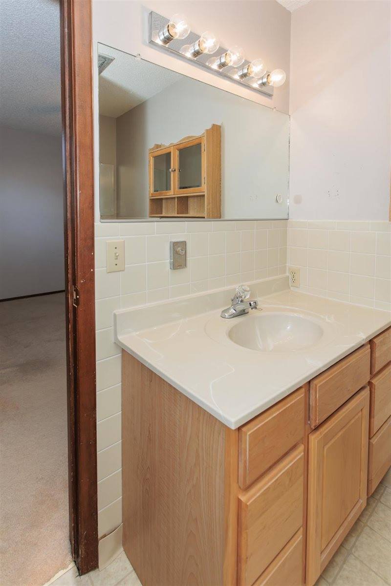 109 South Maxwell, Ulysses, KS 67880