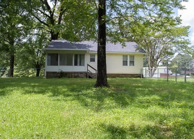 1764 Co Rd 1354, Vinemont, AL 35179