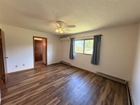 601 13th Ave NE, Minot, ND 58703
