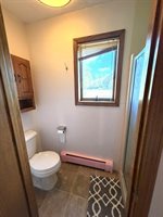601 13th Ave NE, Minot, ND 58703
