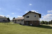 601 13th Ave NE, Minot, ND 58703