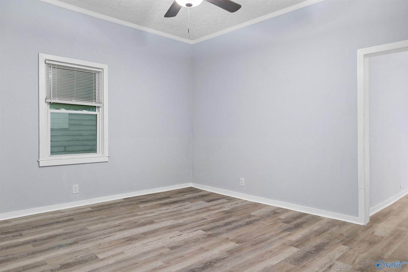 206 Memorial Drive NW, Decatur, AL 35601