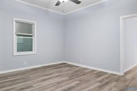 206 Memorial Drive NW, Decatur, AL 35601