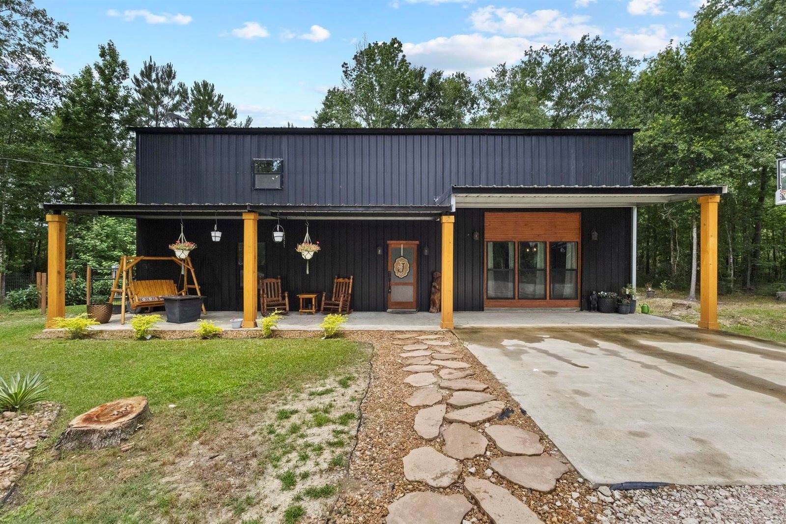 2031 Bobcat Circle, Orange, TX 77632