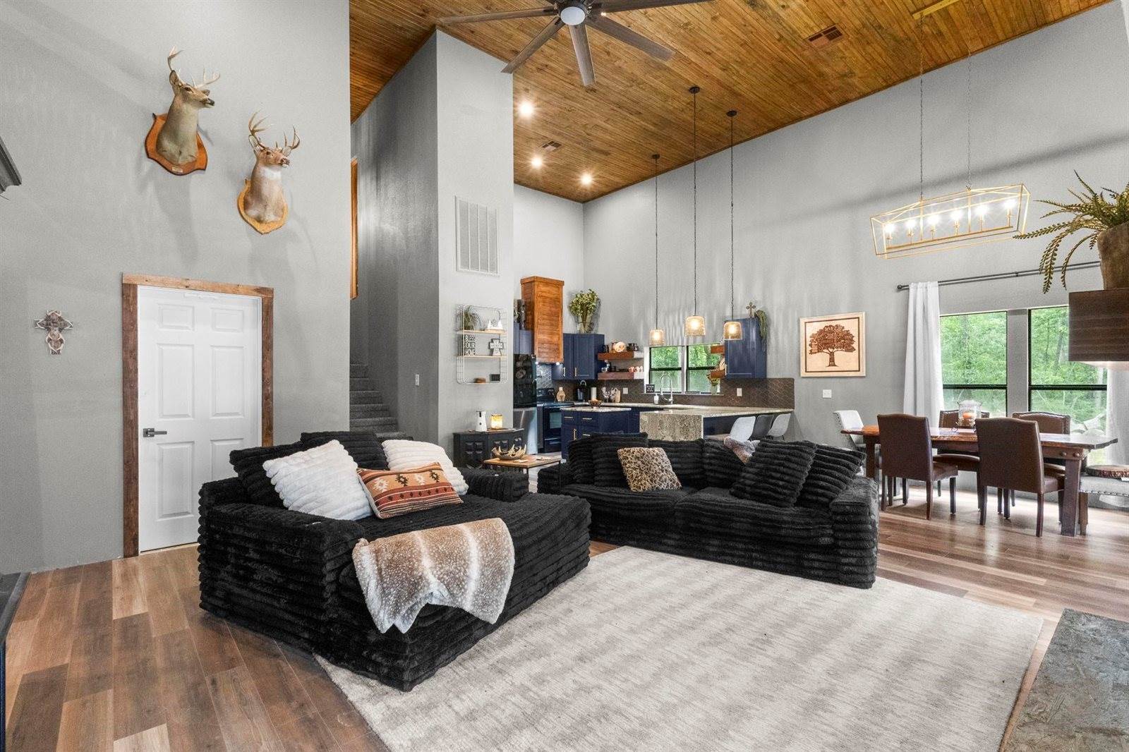 2031 Bobcat Circle, Orange, TX 77632
