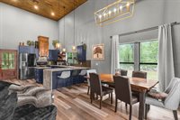 2031 Bobcat Circle, Orange, TX 77632