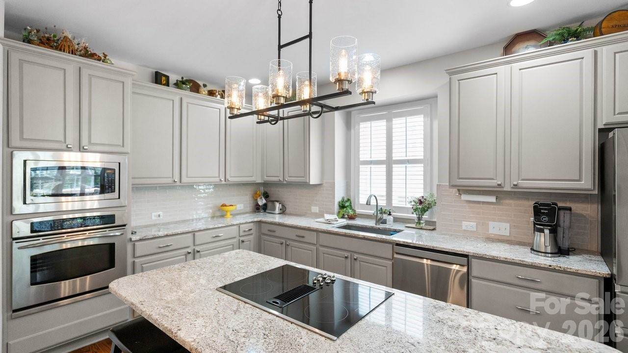 8716 Devonshire Drive, Huntersville, NC 28078