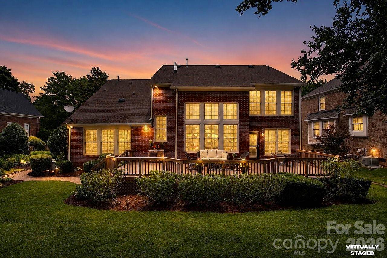 8716 Devonshire Drive, Huntersville, NC 28078
