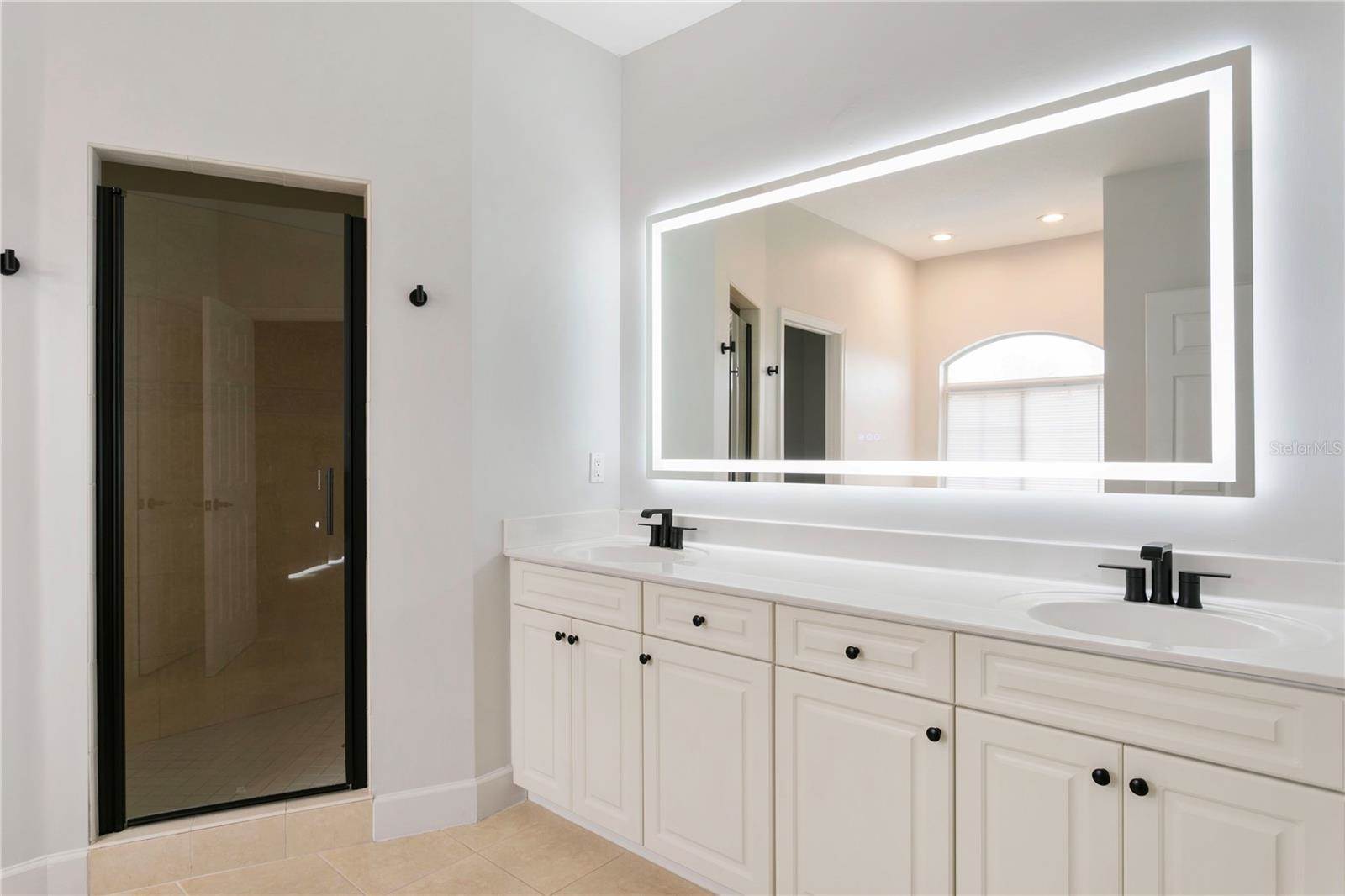 6323 Vista Verde Drive East, Saint Petersburg, FL 33707