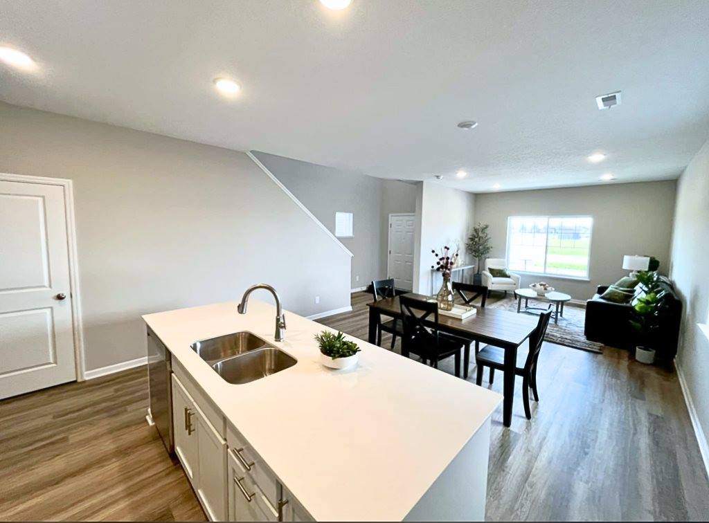 7782 Bunker Lake Boulevard NW, Ramsey, MN 55303