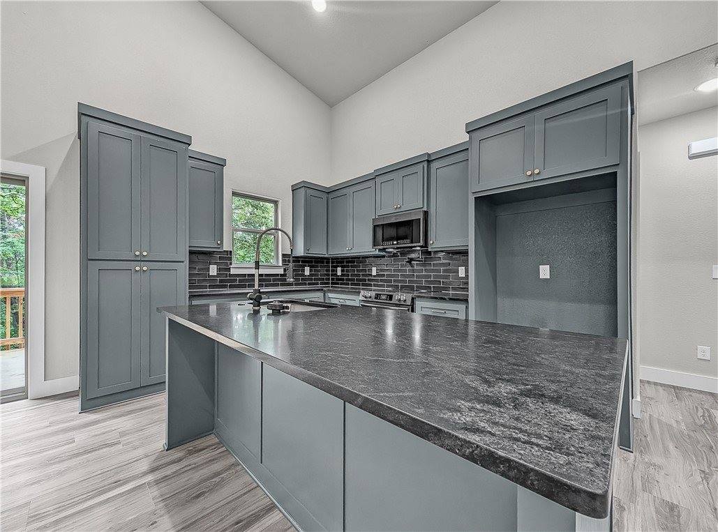 4 Ely Lane, Bella Vista, AR 72714