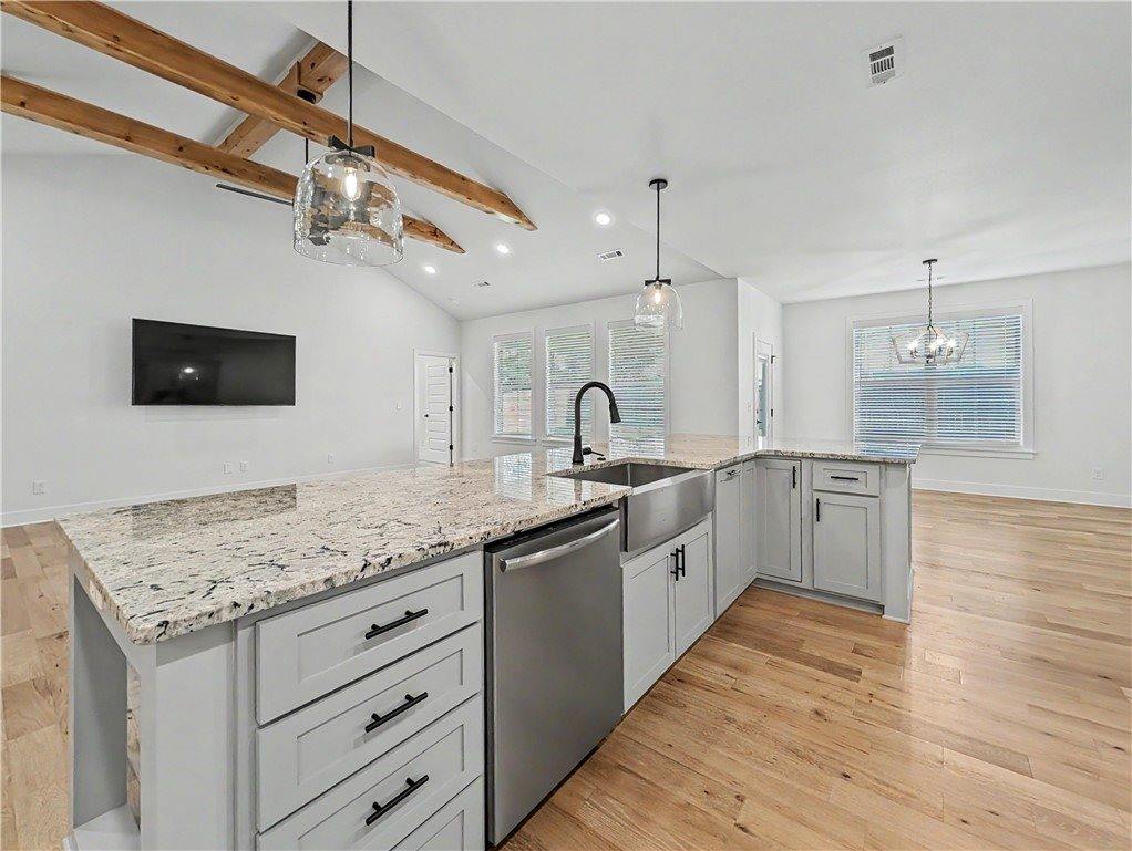 1111 Red Maple Street, Centerton, AR 72719