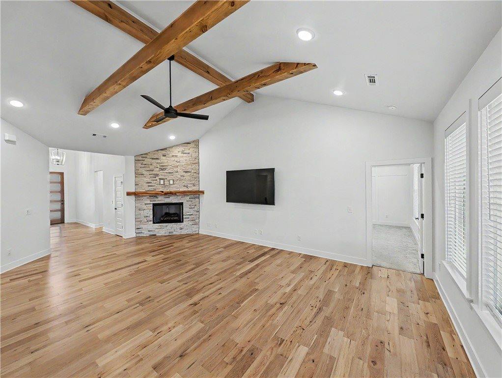 1111 Red Maple Street, Centerton, AR 72719
