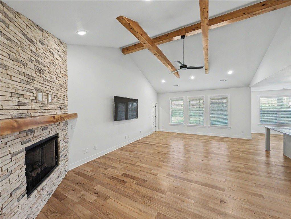 1111 Red Maple Street, Centerton, AR 72719