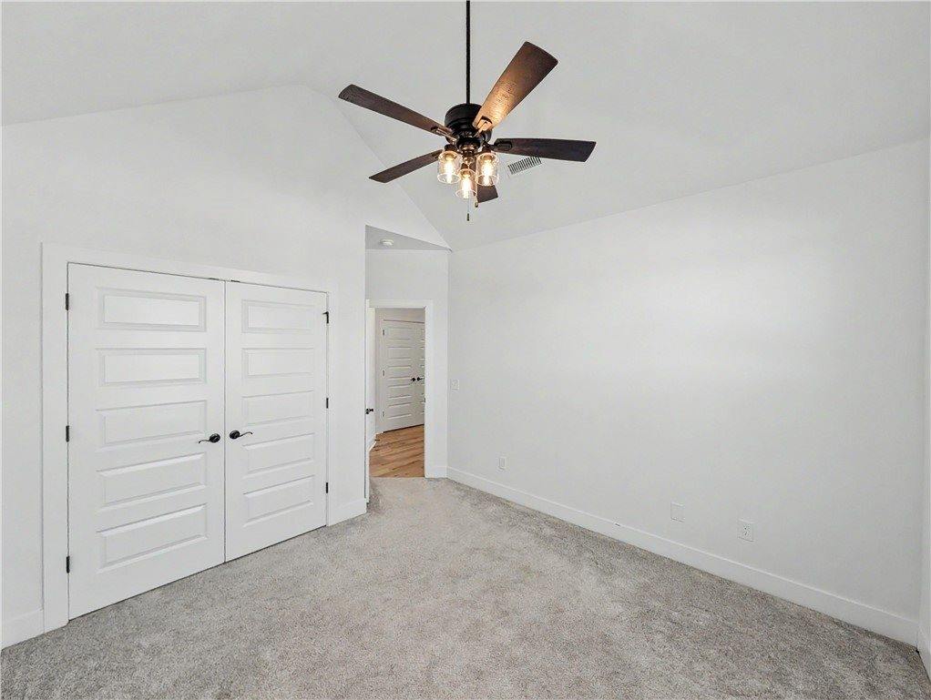 1111 Red Maple Street, Centerton, AR 72719