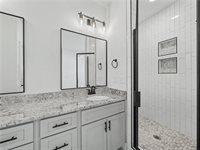 1111 Red Maple Street, Centerton, AR 72719