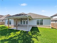 1111 Red Maple Street, Centerton, AR 72719