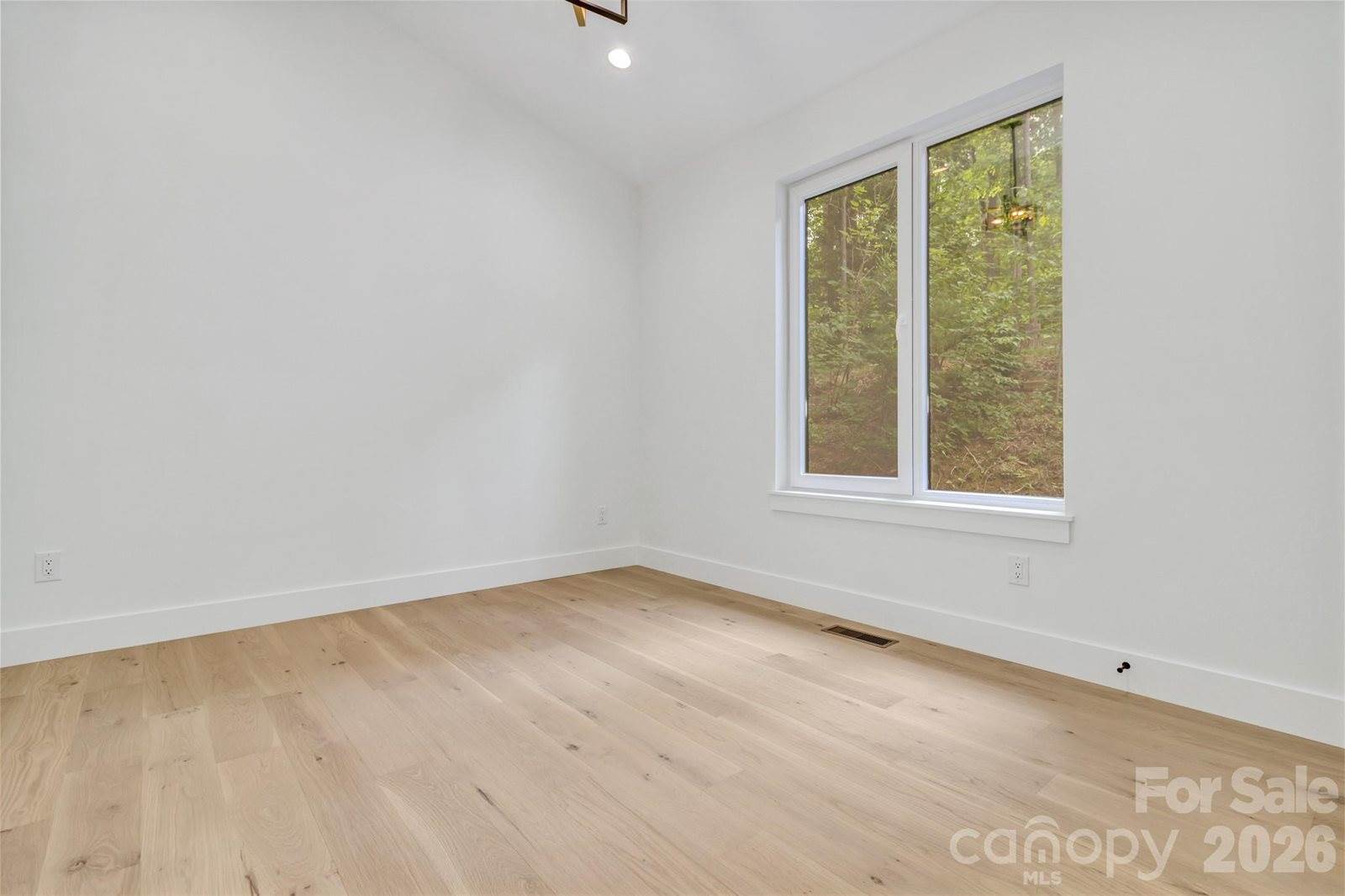 50 Sleeping Bear Ridge, Maggie Valley, NC 28751