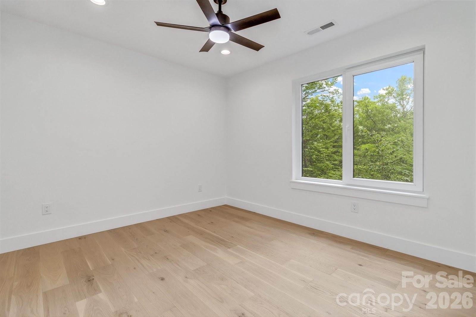 50 Sleeping Bear Ridge, Maggie Valley, NC 28751