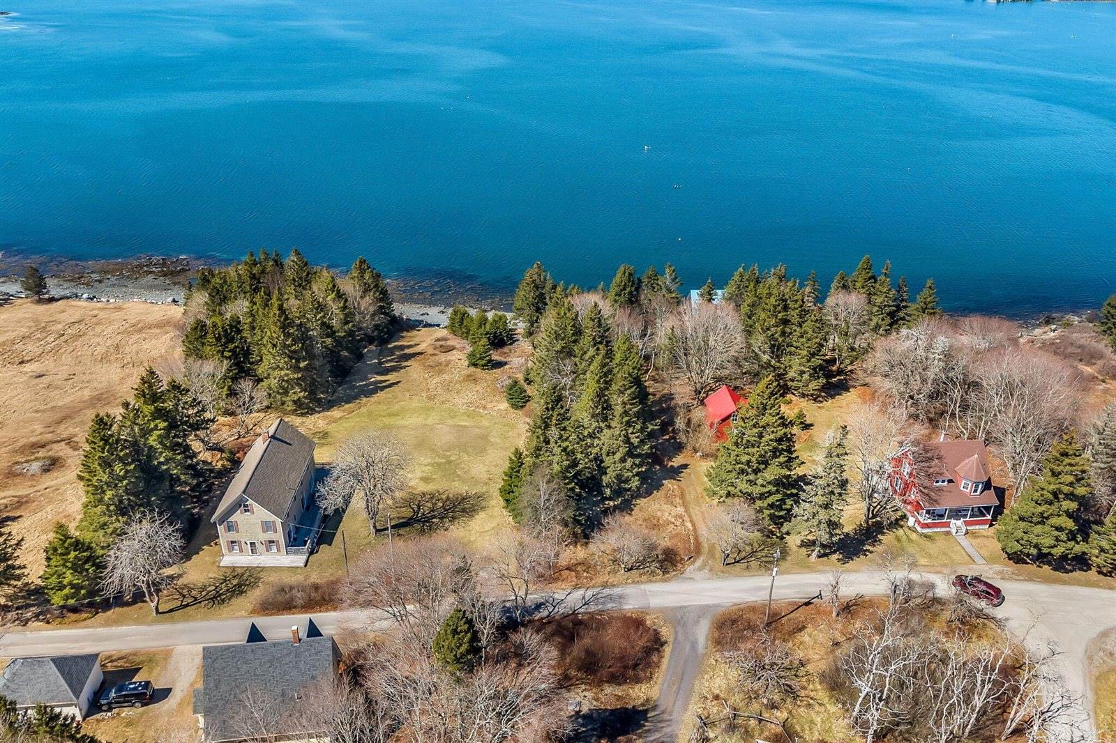 281 Atlantic Road, Swans Island, ME 04685