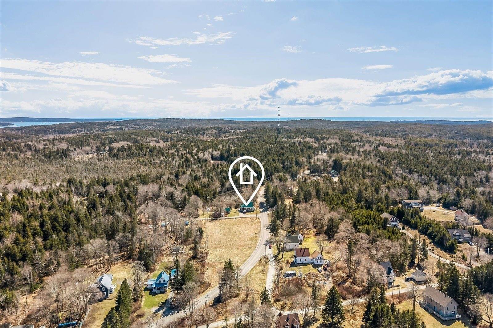 281 Atlantic Road, Swans Island, ME 04685
