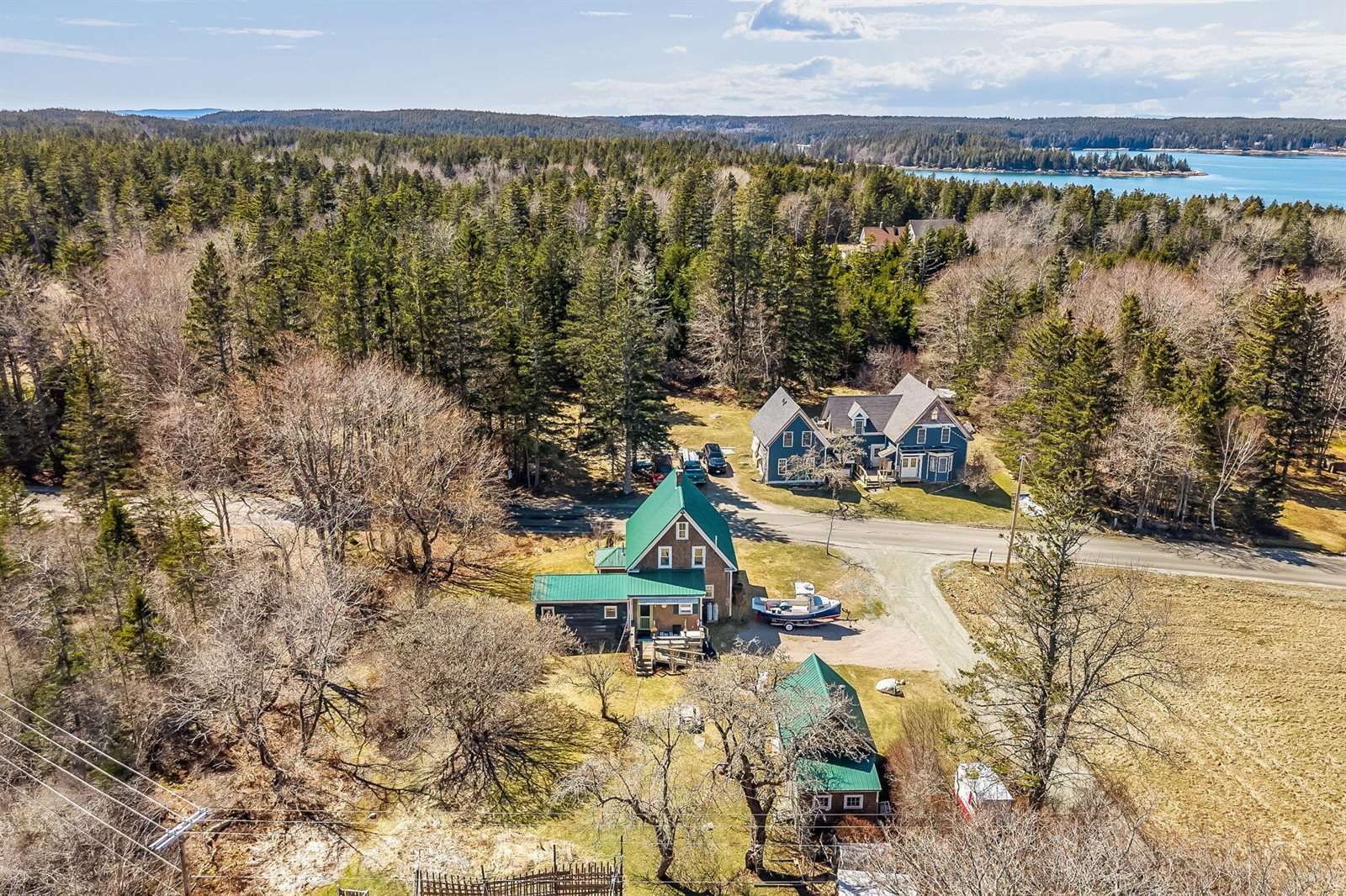 281 Atlantic Road, Swans Island, ME 04685