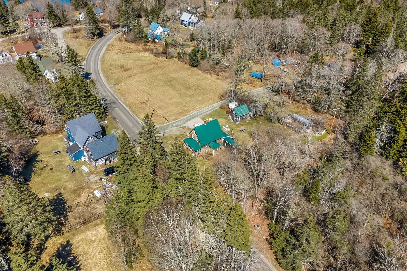 281 Atlantic Road, Swans Island, ME 04685