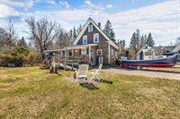 281 Atlantic Road, Swans Island, ME 04685