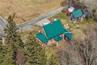 281 Atlantic Road, Swans Island, ME 04685