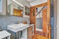 281 Atlantic Road, Swans Island, ME 04685
