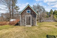 281 Atlantic Road, Swans Island, ME 04685