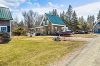 281 Atlantic Road, Swans Island, ME 04685