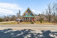 281 Atlantic Road, Swans Island, ME 04685