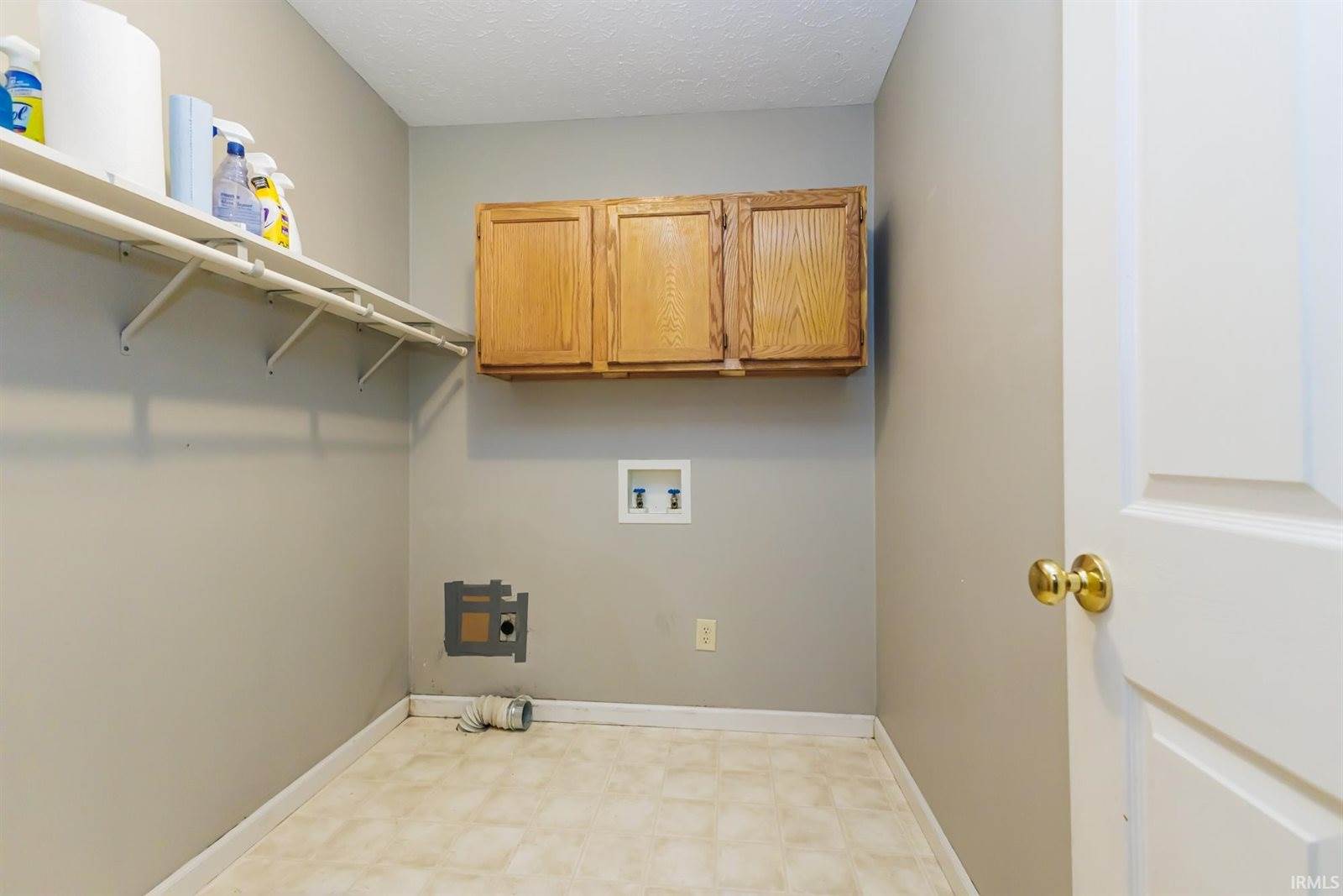 5000 W QUAIL RIDGE Drive, Muncie, IN 47304